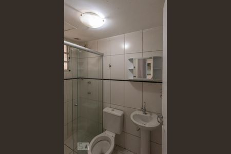 Apartamento à venda com 80m², 3 quartos e 1 vaga Apartamento à venda com 80m², 3 quartos e 1 vagaBanheiro