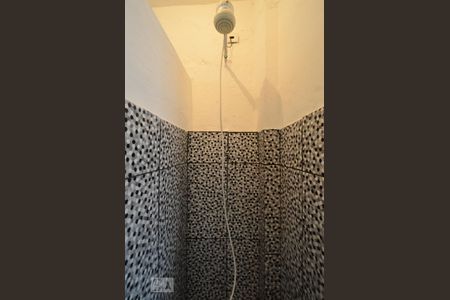 Banheiro de kitnet/studio para alugar com 1 quarto, 25m² em Vila da Saúde, São Paulo