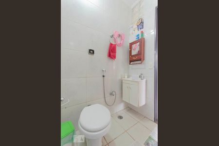 Banheiro de casa à venda com 4 quartos, 200m² em Vila Buenos Aires, São Paulo