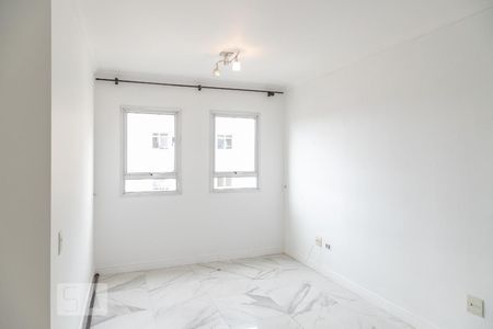 Sala de apartamento para alugar com 3 quartos, 60m² em Vila Pierina, São Paulo