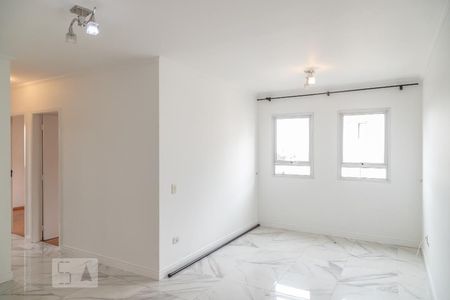 Sala de apartamento para alugar com 3 quartos, 60m² em Vila Pierina, São Paulo