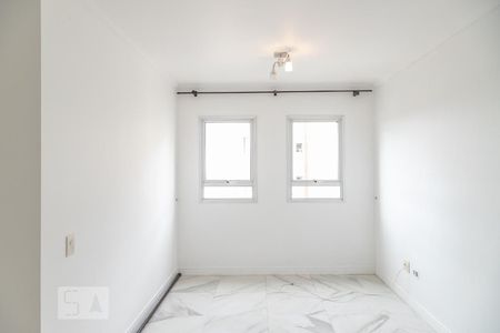 Sala de apartamento para alugar com 3 quartos, 60m² em Vila Pierina, São Paulo