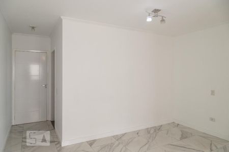 Sala de apartamento para alugar com 3 quartos, 60m² em Vila Pierina, São Paulo