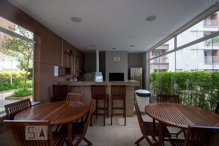 Apartamento para alugar com 49m², 2 quartos e 1 vagaÁrea comum - Churrasqueira