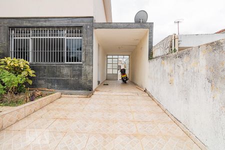 Casa à venda com 110m², 4 quartos e 8 vagasGaragem
