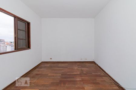 Casa à venda com 110m², 4 quartos e 8 vagasQuarto 3
