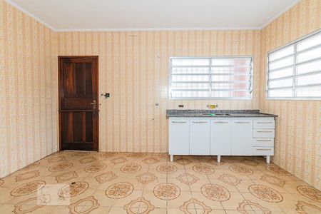 Casa à venda com 110m², 4 quartos e 8 vagasCozinha