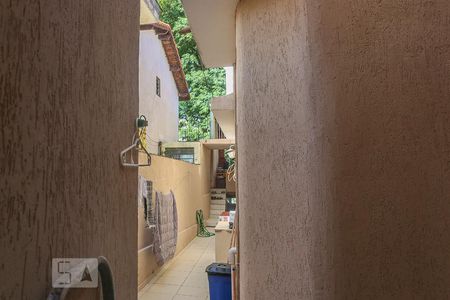 Casa à venda com 280m², 4 quartos e 2 vagasEdicula Sala de Estar Vista