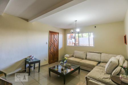 Sala de Estar de casa à venda com 4 quartos, 280m² em Jardim Pinheiros, São Paulo