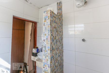 Casa à venda com 280m², 4 quartos e 2 vagasBanheiro Suite 1