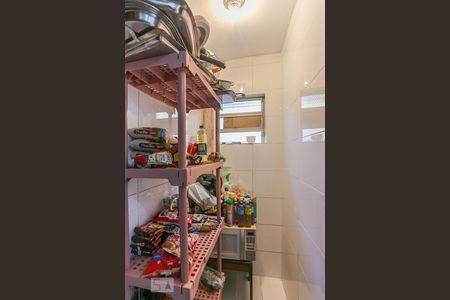 Casa à venda com 280m², 4 quartos e 2 vagasDespensa