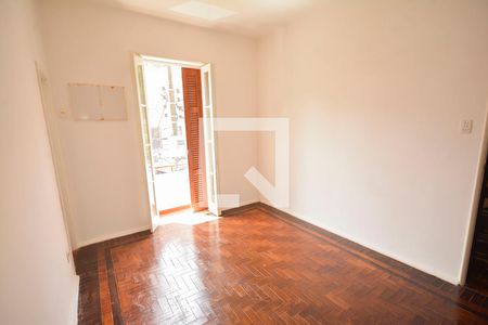 Sala de Apartamento com 2 quartos, 58m² Botafogo