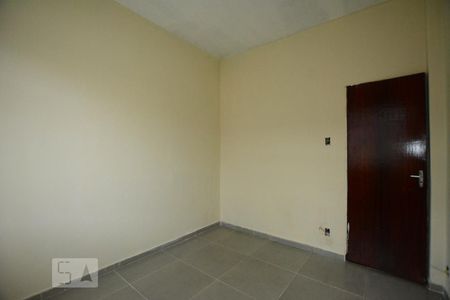  Quarto 1 de apartamento para alugar com 2 quartos, 70m² em Vila Kosmos, Rio de Janeiro