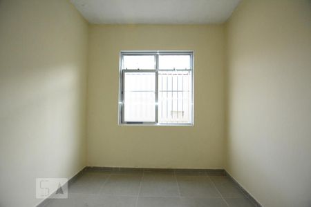  Quarto 1 de apartamento para alugar com 2 quartos, 70m² em Vila Kosmos, Rio de Janeiro