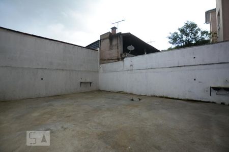Apartamento para alugar com 70m², 2 quartos e sem vagaQuintal