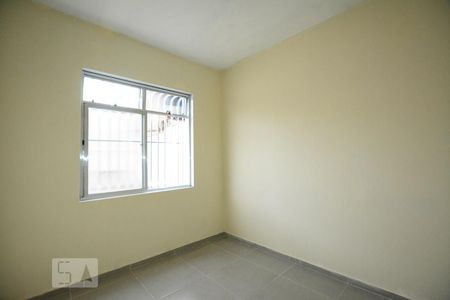  Quarto 1 de apartamento para alugar com 2 quartos, 70m² em Vila Kosmos, Rio de Janeiro