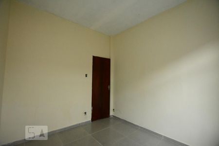  Quarto 1 de apartamento para alugar com 2 quartos, 70m² em Vila Kosmos, Rio de Janeiro