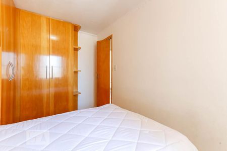Quarto 1 de apartamento para alugar com 2 quartos, 55m² em Jardim Andarai, São Paulo