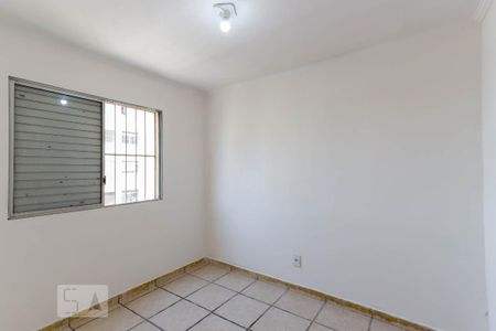 Quarto 2 de apartamento para alugar com 2 quartos, 55m² em Jardim Andarai, São Paulo