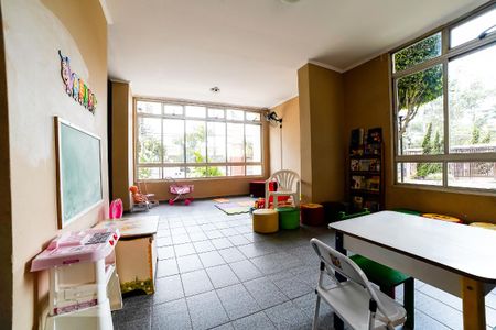 Apartamento para alugar com 55m², 2 quartos e 1 vaga Apartamento para alugar com 55m², 2 quartos e 1 vagaÁrea Comum - Brinquedoteca