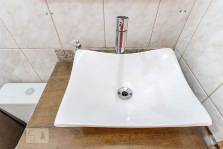 Apartamento para alugar com 55m², 2 quartos e 1 vaga Apartamento para alugar com 55m², 2 quartos e 1 vagaBanheiro