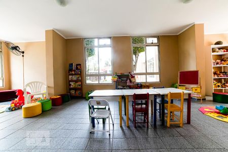 Apartamento para alugar com 55m², 2 quartos e 1 vaga Apartamento para alugar com 55m², 2 quartos e 1 vagaÁrea Comum - Brinquedoteca