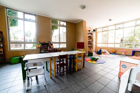 Apartamento para alugar com 55m², 2 quartos e 1 vaga Apartamento para alugar com 55m², 2 quartos e 1 vagaÁrea Comum - Brinquedoteca