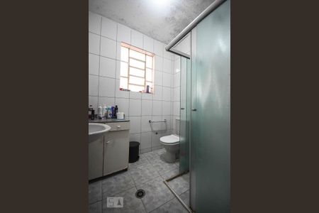 Casa à venda com 70m², 2 quartos e 4 vagasBanheiro