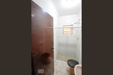 Casa à venda com 190m², 3 quartos e 2 vagasBanheiro