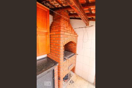 Casa à venda com 190m², 3 quartos e 2 vagasChurrasqueira