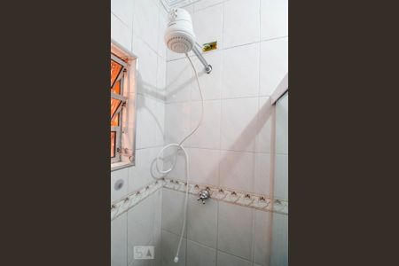 Casa à venda com 190m², 3 quartos e 2 vagasBanheiro