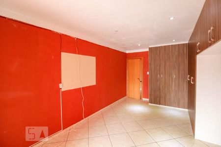 Casa à venda com 190m², 3 quartos e 2 vagasSuíte