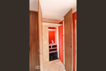 Casa à venda com 190m², 3 quartos e 2 vagasCloset da suíte