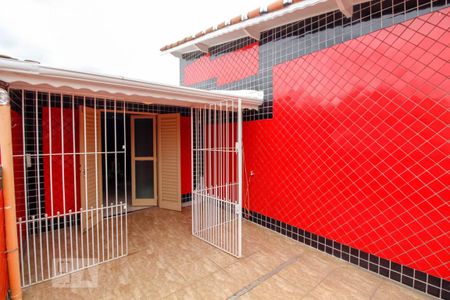 Casa à venda com 190m², 3 quartos e 2 vagasVaranda da suíte