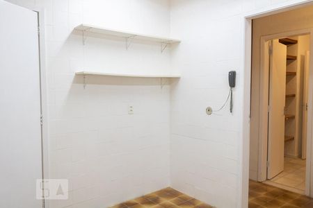 Apartamento para alugar com 220m², 4 quartos e 2 vagas Apartamento para alugar com 220m², 4 quartos e 2 vagasCozinha