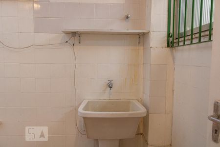 Apartamento para alugar com 220m², 4 quartos e 2 vagas Apartamento para alugar com 220m², 4 quartos e 2 vagasÁrea de Serviço