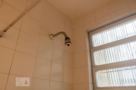 Apartamento para alugar com 220m², 4 quartos e 2 vagas Apartamento para alugar com 220m², 4 quartos e 2 vagasBanheiro de Serviço