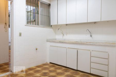 Apartamento para alugar com 220m², 4 quartos e 2 vagas Apartamento para alugar com 220m², 4 quartos e 2 vagasCozinha