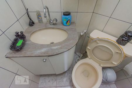 Apartamento à venda com 45m², 2 quartos e 1 vaga Apartamento à venda com 45m², 2 quartos e 1 vagaBanheiro
