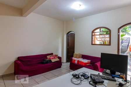 Casa à venda com 532m², 4 quartos e 5 vagasSala da Casa 2