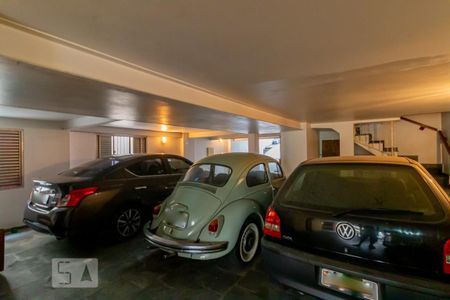 Casa à venda com 532m², 4 quartos e 5 vagasGaragem
