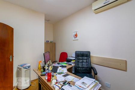 Casa à venda com 532m², 4 quartos e 5 vagasQuarto 2 da Casa 2 