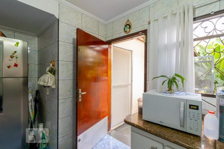 Casa à venda com 532m², 4 quartos e 5 vagasCozinha 