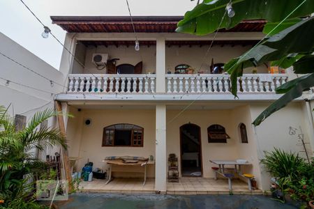 Casa à venda com 532m², 4 quartos e 5 vagasFachada da Casa 2