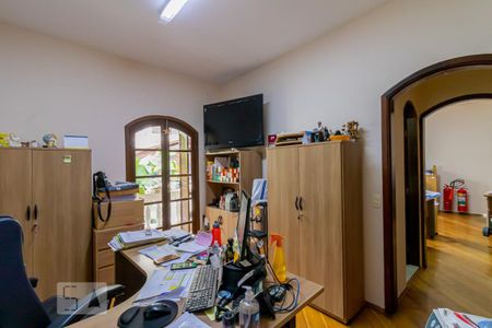 Casa à venda com 532m², 4 quartos e 5 vagasQuarto 2 da Casa 2 