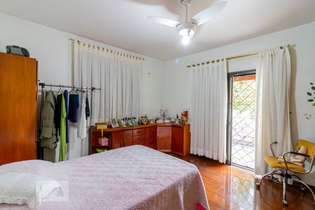 Casa à venda com 532m², 4 quartos e 5 vagasQuarto 3