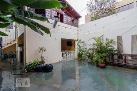 Casa à venda com 532m², 4 quartos e 5 vagasQuintal