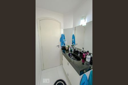 Apartamento à venda com 169m², 4 quartos e 3 vagas Apartamento à venda com 169m², 4 quartos e 3 vagasBanheiro