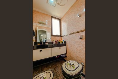 Apartamento à venda com 169m², 4 quartos e 3 vagas Apartamento à venda com 169m², 4 quartos e 3 vagasLavabo