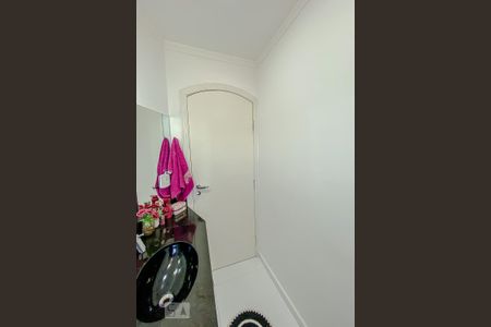 Apartamento à venda com 169m², 4 quartos e 3 vagas Apartamento à venda com 169m², 4 quartos e 3 vagasBanheiro da Suite